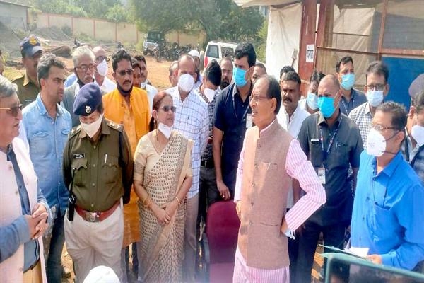 Chief Minister Chouhan said the intention of the government is that Vidisha becomes an education hub