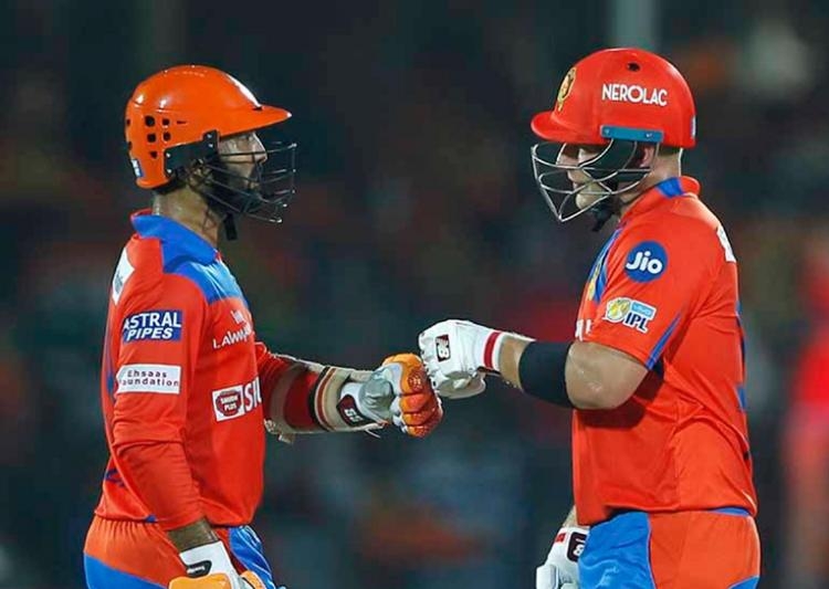  IPL-10: Finch, Karthik propel Gujarat to 195/5 vs Delhi 