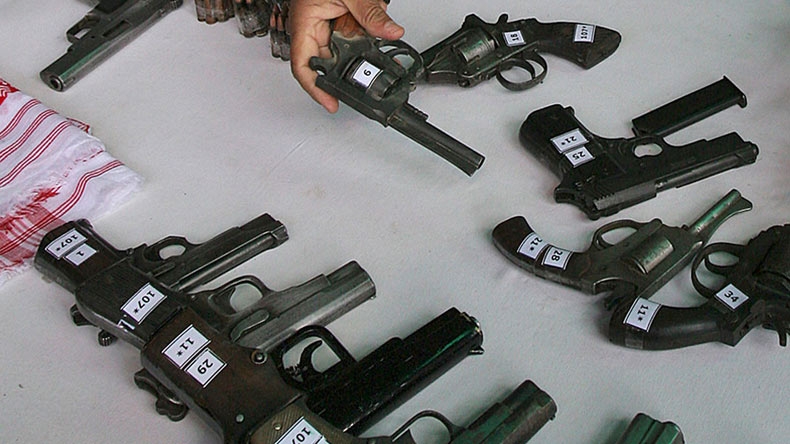  Illegal arms racket busted in Kolkata, two arrested 