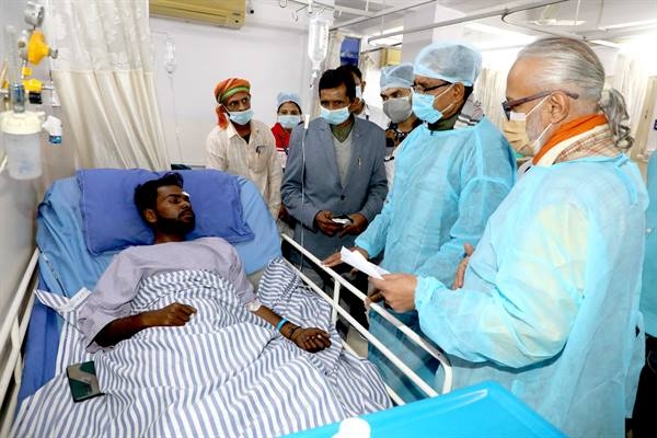 CM Chouhan inquires about well being of injured victims of road accident Financial assiatance to the injured