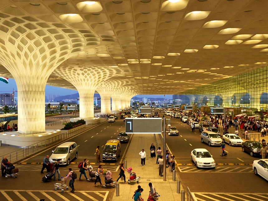  Mumbai airport turns into a huge  museum  (With Images) 