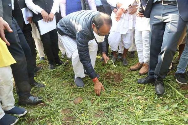 Pradhan Mantri Fasal Bima Yojana and Relief Amount Will Be Combined to Compensate for Damaged Crops of Farmers - Chief Minister Chouhan