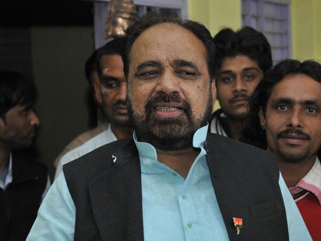 Relatives of accident victim Gram Panchayat Secretaries to get job
