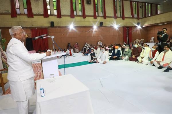 Adopting Bapus Ideals and Values in Life Is True Tribute: Governor Patel
