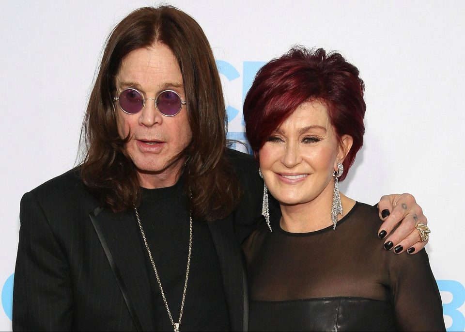  Ozzy, Sharon renew wedding vows 