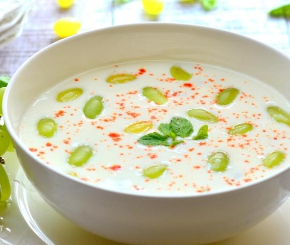 Angoor Raita 