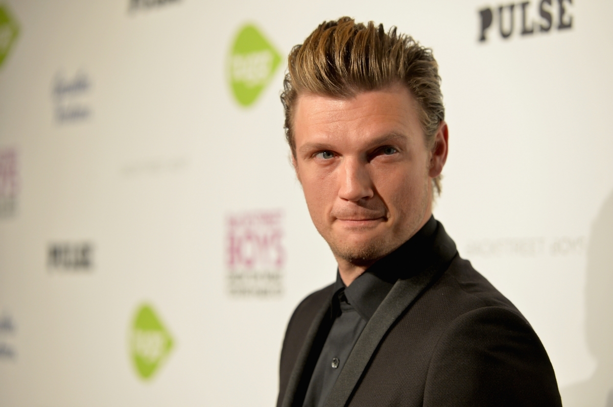  Nick Carter  heartbroken  over father s death 
