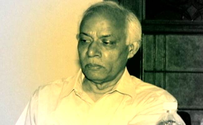  Ex-Coal Secretary H.C. Gupta convicted in coal scam case 