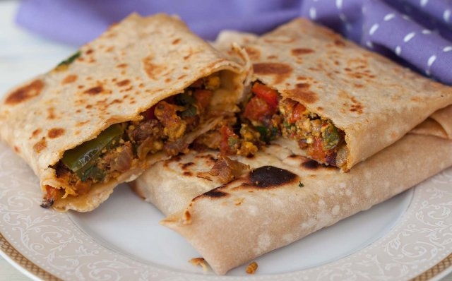 Veg Mughlai Paratha 