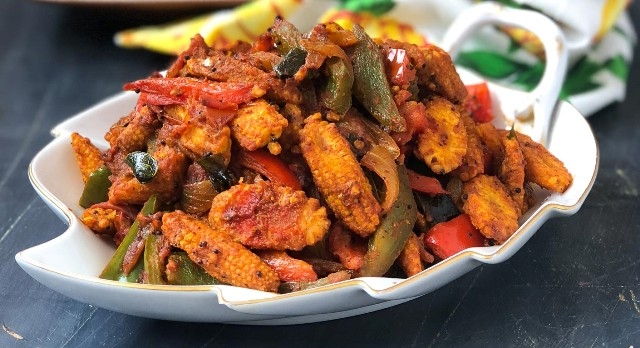 Baby Corn Capsicum Masala 