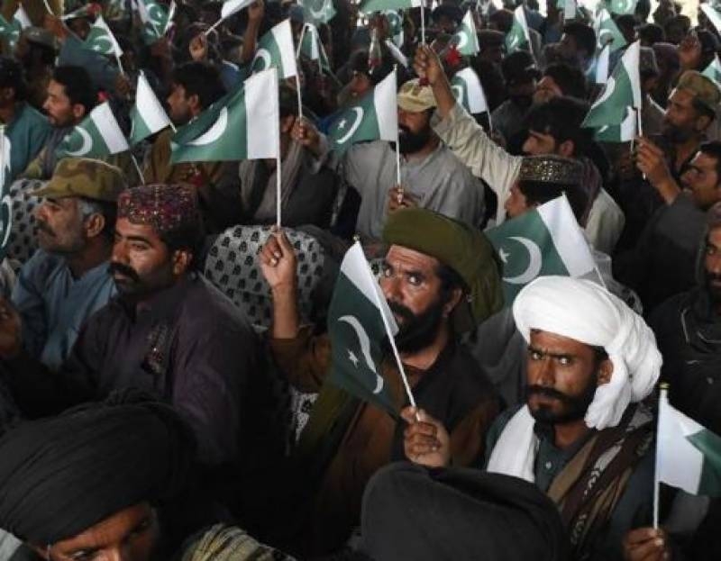  26 militants surrender to government in Pakistan 