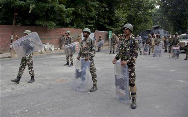  Policeman missing in Kashmir still untraced 