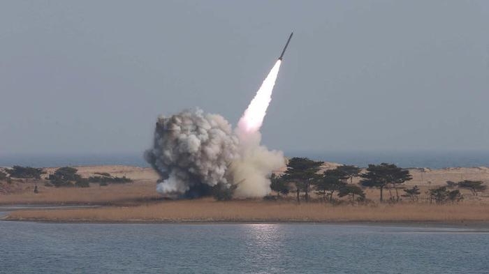  N.Korea fires another missile 