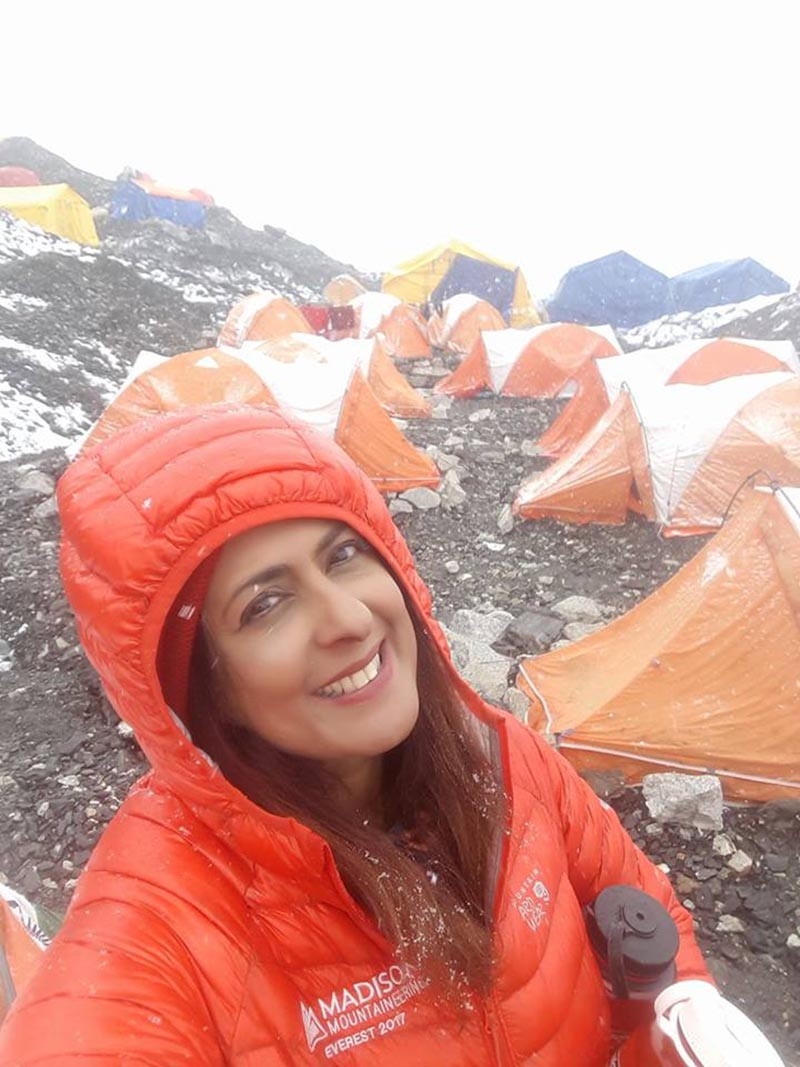  Indian woman among 6 climbers evacuated from Mt Everest 