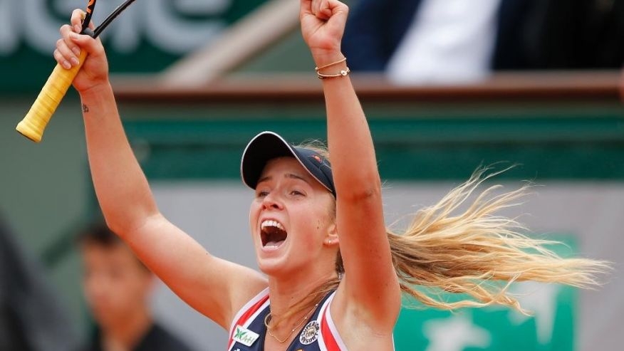  Svitolina upsets Halep to win Italian Open 