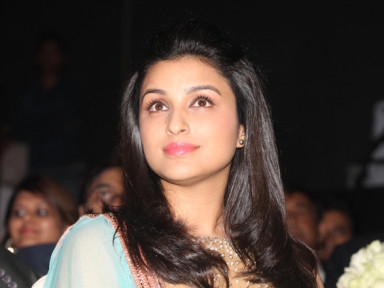  Parineeta to play politician in  Ek Tha Raja...  