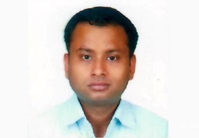 UP recommends CBI probe into IAS officer s death, family meets CM (Second Lead) 