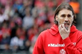  Mainz part ways with coach Schmidt 