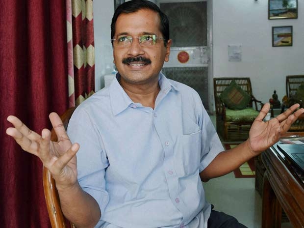  Kejriwal lauds Army for destroying Pakistani posts 