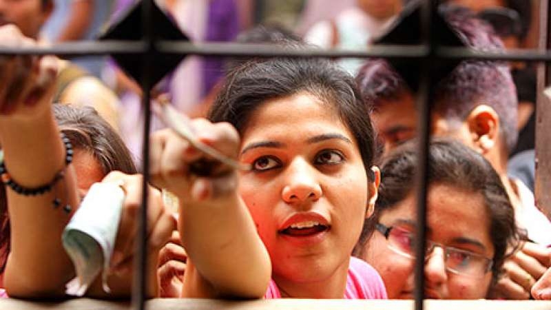  Over 40,000 register online for DU admissions 