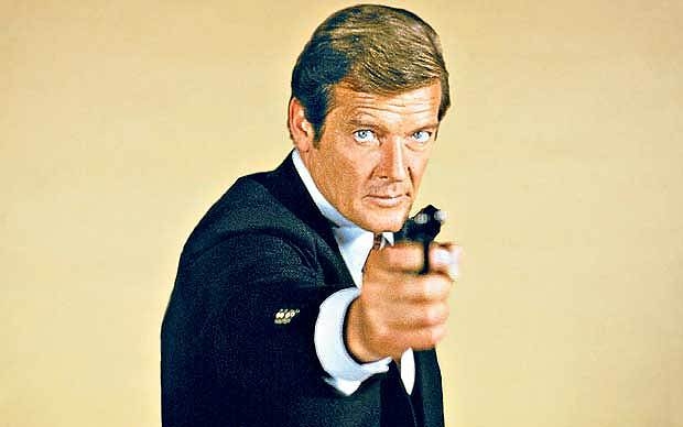  Celebrities pay rich tribute to Roger Moore 