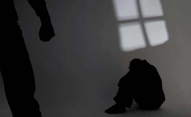  Andhra man dies in acid attack by ex-lover 