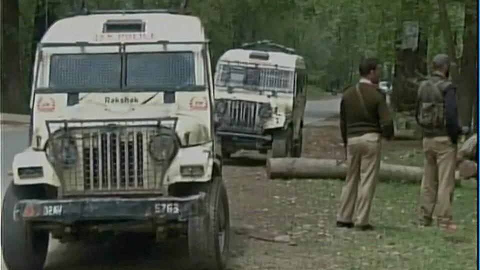  PDP leader shot at in Srinagar 