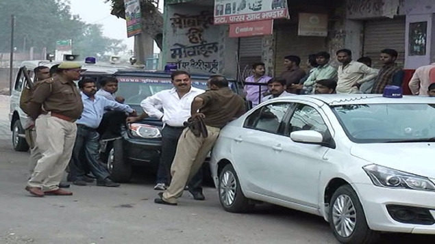  Two communities clash in Aligarh 