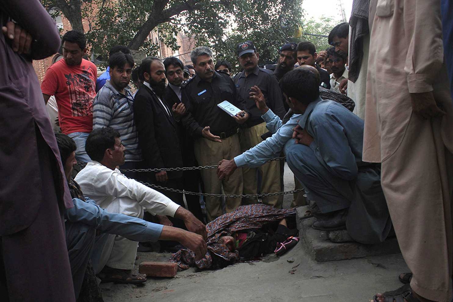  Pakistani man  stoned to death  