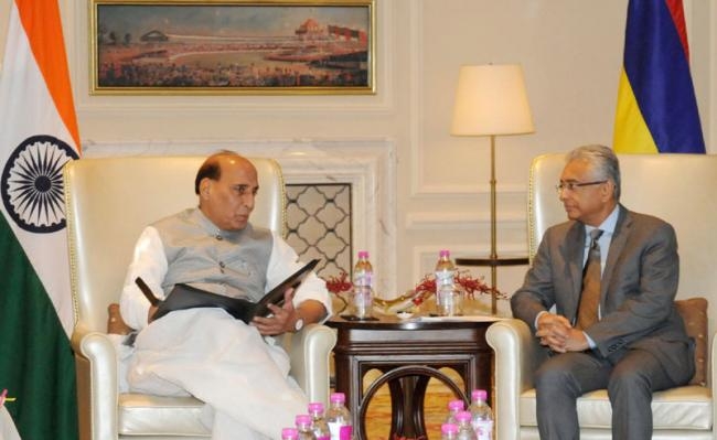  Jugnauth meets Rajnath, other ministers 