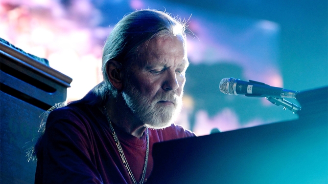  Southern Rock pioneer Gregg Allman dies at 69 