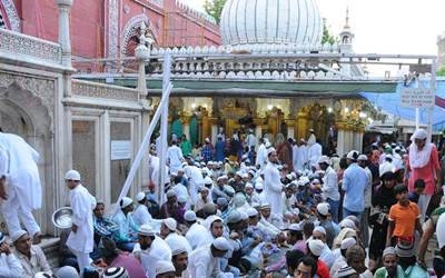  Enthusiasm marks beginning of Ramadan in Telangana, Andhra 