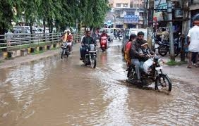  Summer rains cool drought-hit Karnataka 
