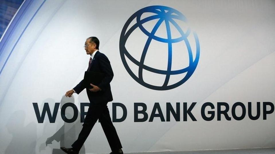  India  growth to slow down to 6.8% in 2016-17: World Bank (Lead) 