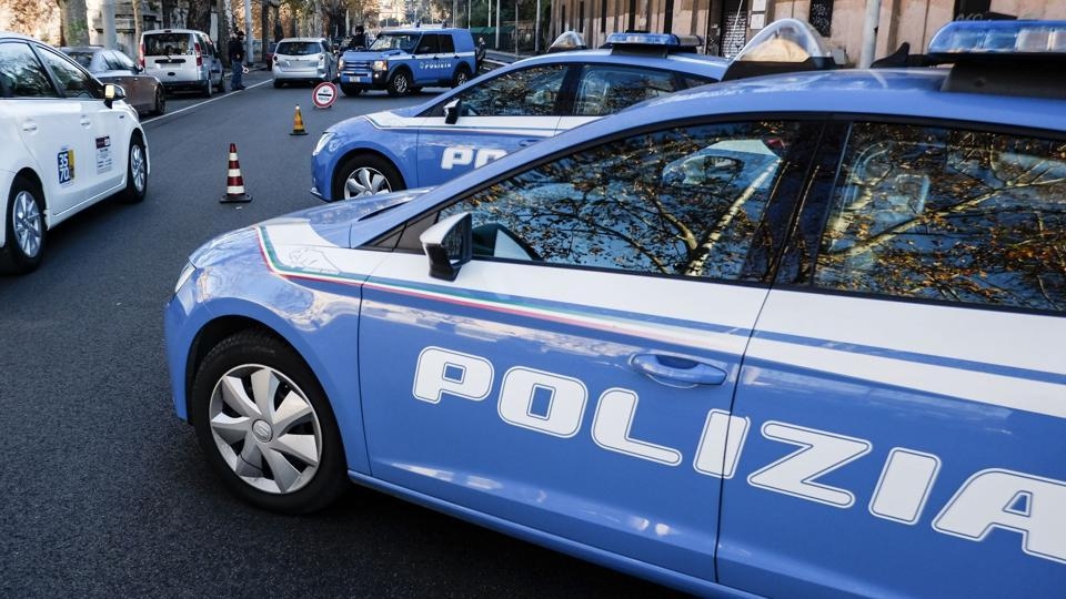  Woman driver mows down five pedestrians in Rome 