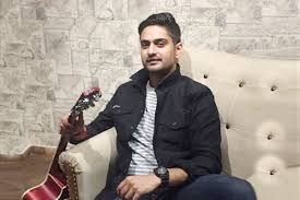   Bulleya  hitmaker sings  Iss Pyaar...  theme song 