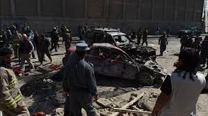  1 killed in Afghan car bombing near airport 