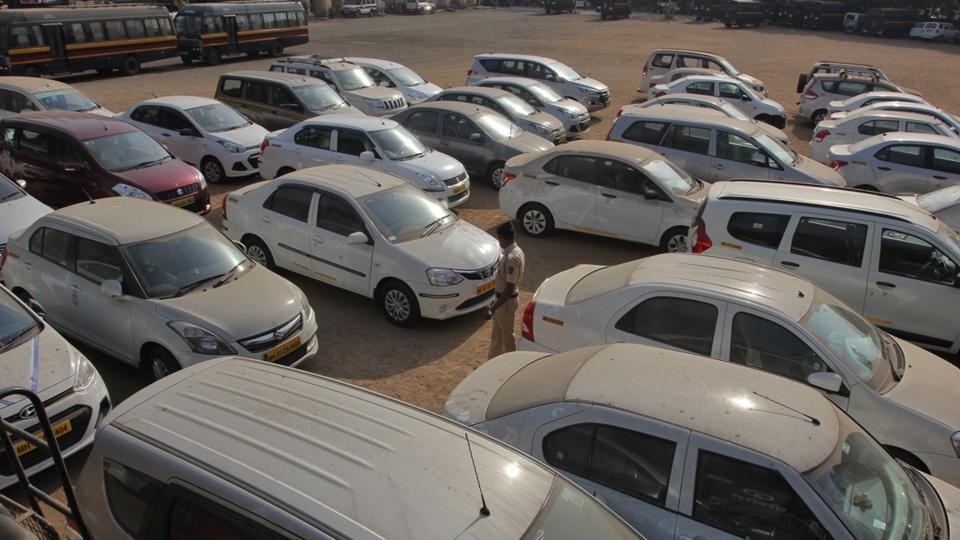  Three automobile thieves held, 20 stolen cars recovered 