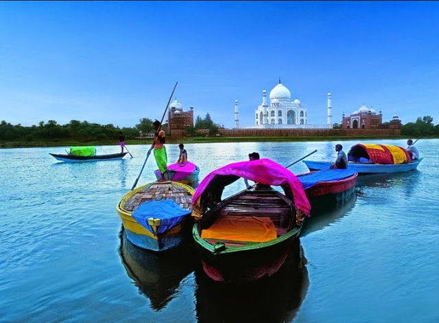  An Incredible Indian Wonderland - and its astonishing origin (Column: Bookends) 