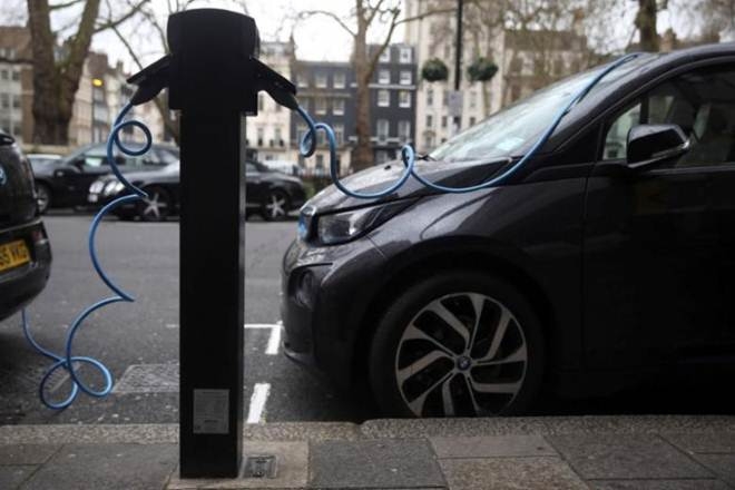  Researchers develop method to  instantly recharge  batteries 