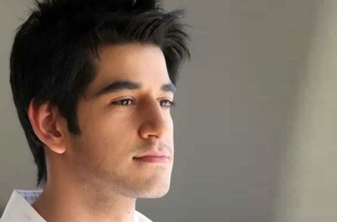  Actor Nikhil Sabharwal was a professional pilot (TV Snippets) 