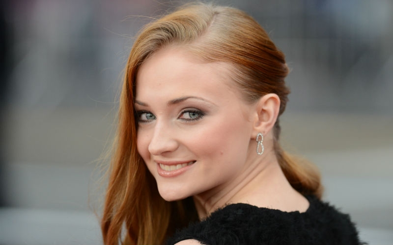  Sophie Turner s character to walk the dark path 