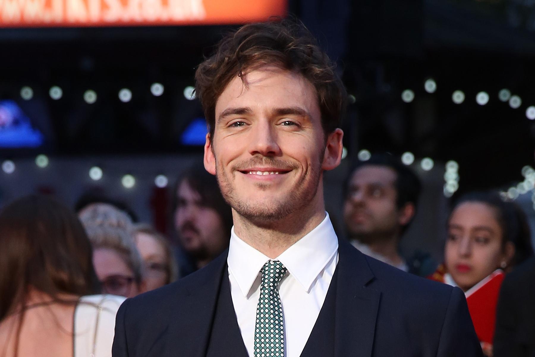  Claflin feels fatherhood made him a better actor 
