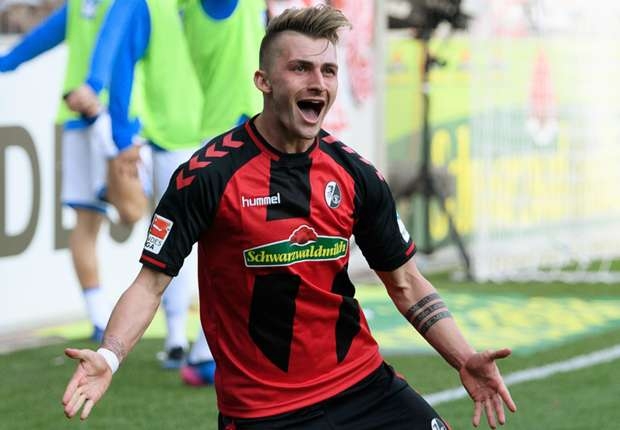  Attacking midfielder Philipp signed by Dortmund 