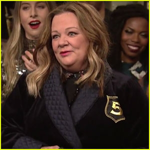 Melissa McCarthy to play Santa Claus s wife 