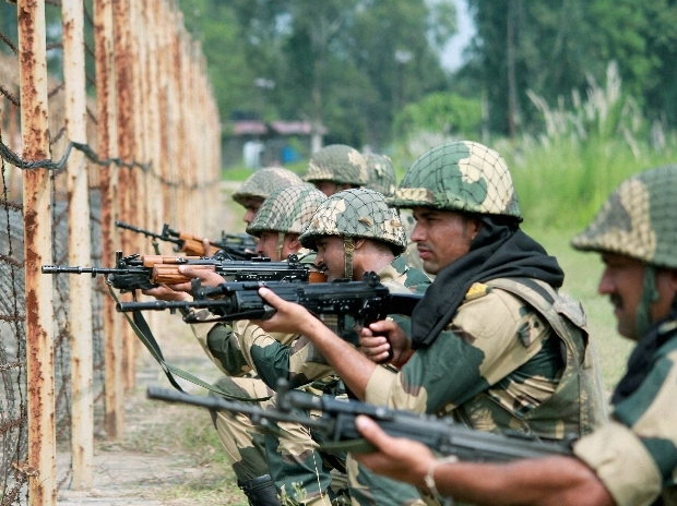  Pakistan violates ceasefire on both IB, LoC 