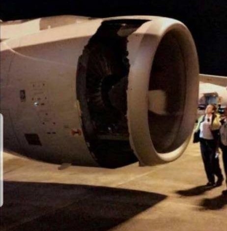  Plane returns to Sydney after engine damage 