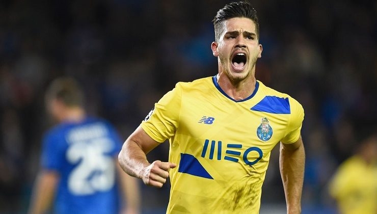  AC Milan sign Porto striker Andre Silva 