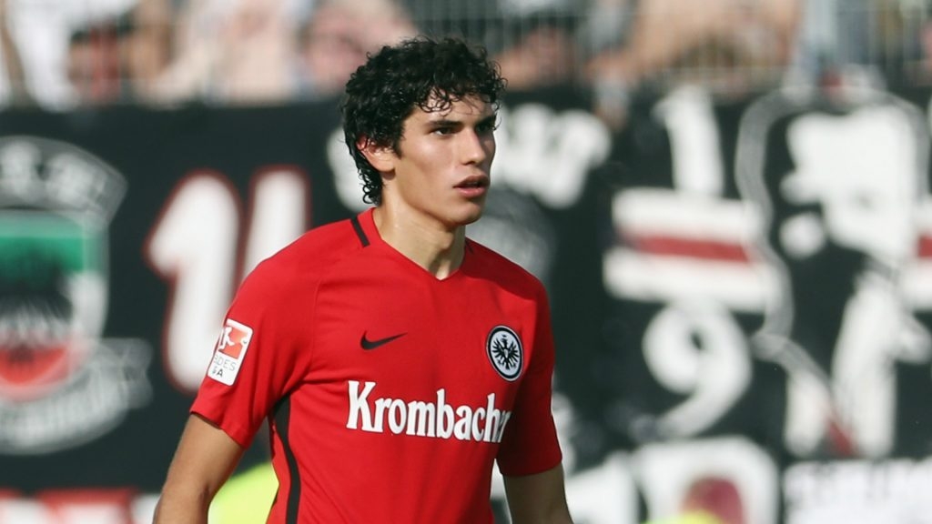  Defender Vallejo to join Real Madrid first team squad for next season 