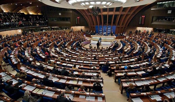 European Parliament condemns human rights situation in Pakistan 